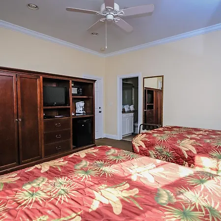 Litchfield Beach & Golf Resort Exterior photo